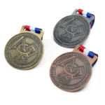Medalla de oro, plata y cobre