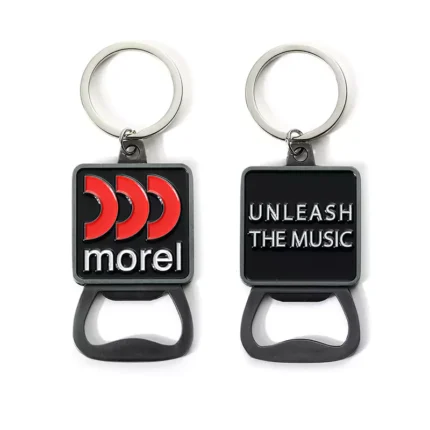 Schlüsselanhänger aus Metall mit individueller Gravur