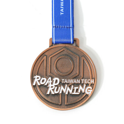 boston marathon 2021 medals