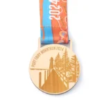 1012-4-Port Fairy Marathon 2024 Holzmedaille