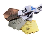 1045-3-Médaille du coup de pied latéral en Taekwondo