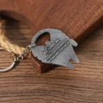 2175-8-Spaceship Sncient 银色钥匙链