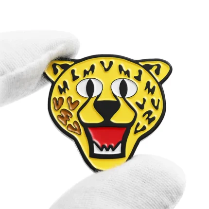 1702-4-Cartoon Tiger Head Yellow Paint Magnet Badge