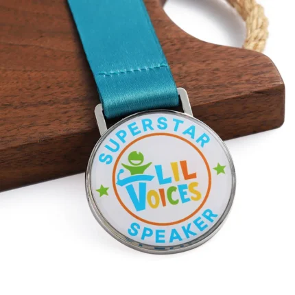 1349-4-Circular Sticker Dropping Medal