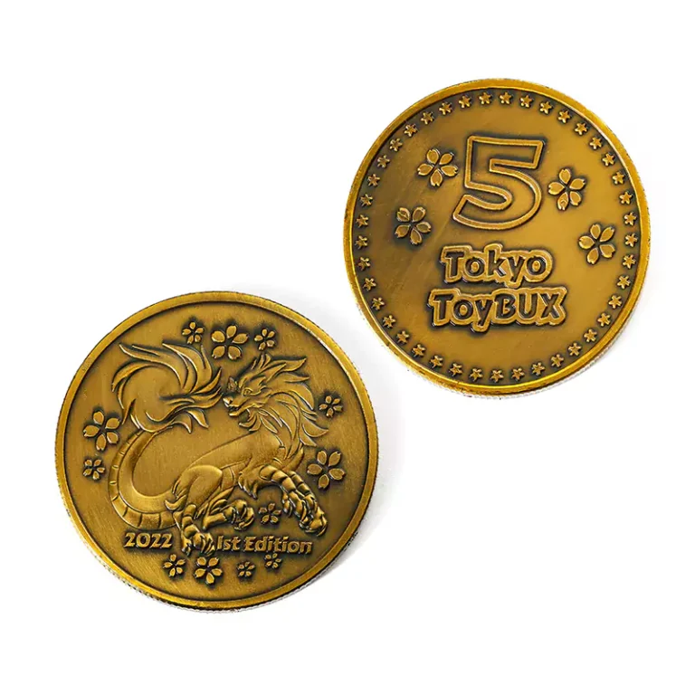 Moneta commemorativa in oro antico dell'autobus giocattolo di Tokyo