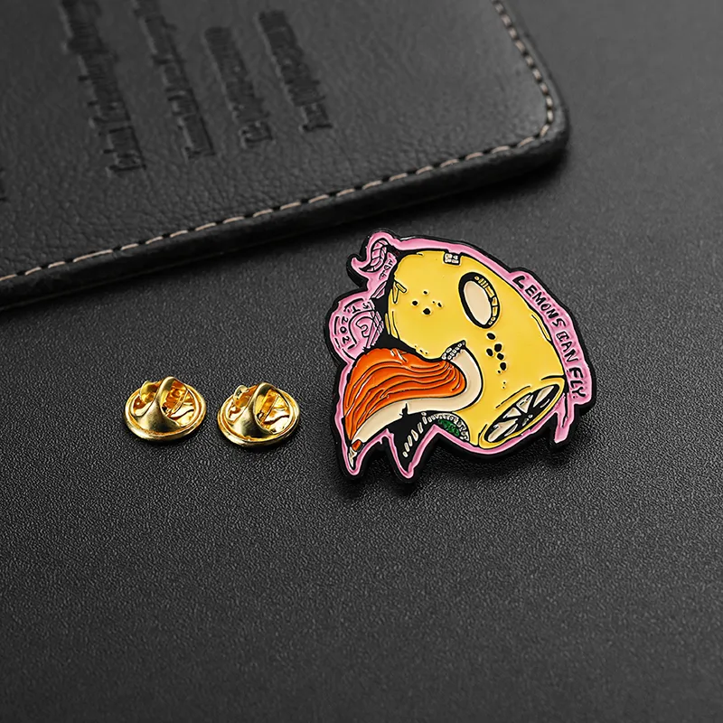 1519-6-Badge d'art citron en émail doux