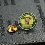 1706-6-Emblema elefante circular dorado