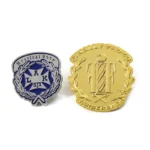 1572-4 Золотая булавка неправильной формы