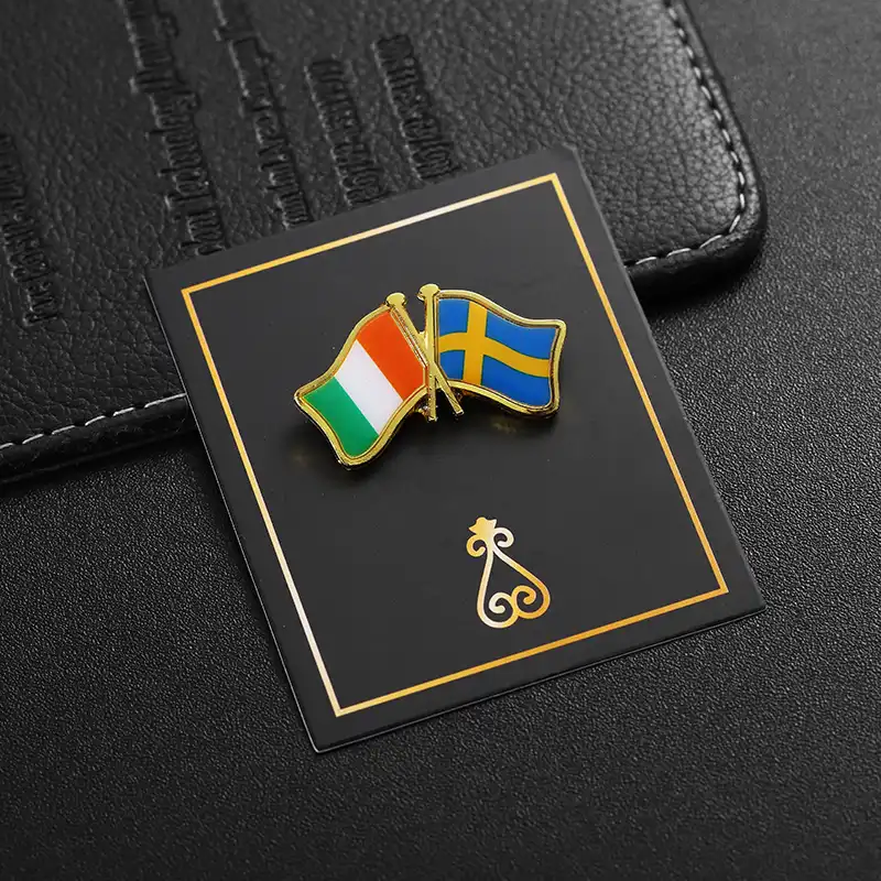 1644-6- 爱尔兰和瑞典国旗组合徽章